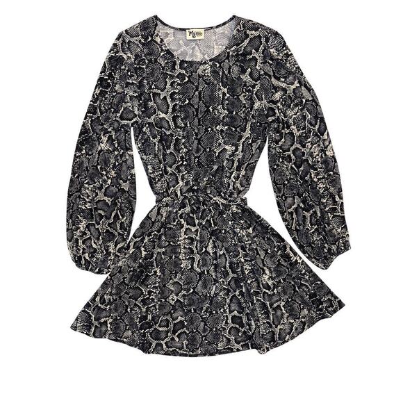 Show Me Your Mumu Dresses & Skirts - Show Me Your Mumu Midi Dress Women’s Sz Medium Snakeprint A-line Oversized